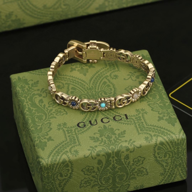 Gvc*1 bracelets